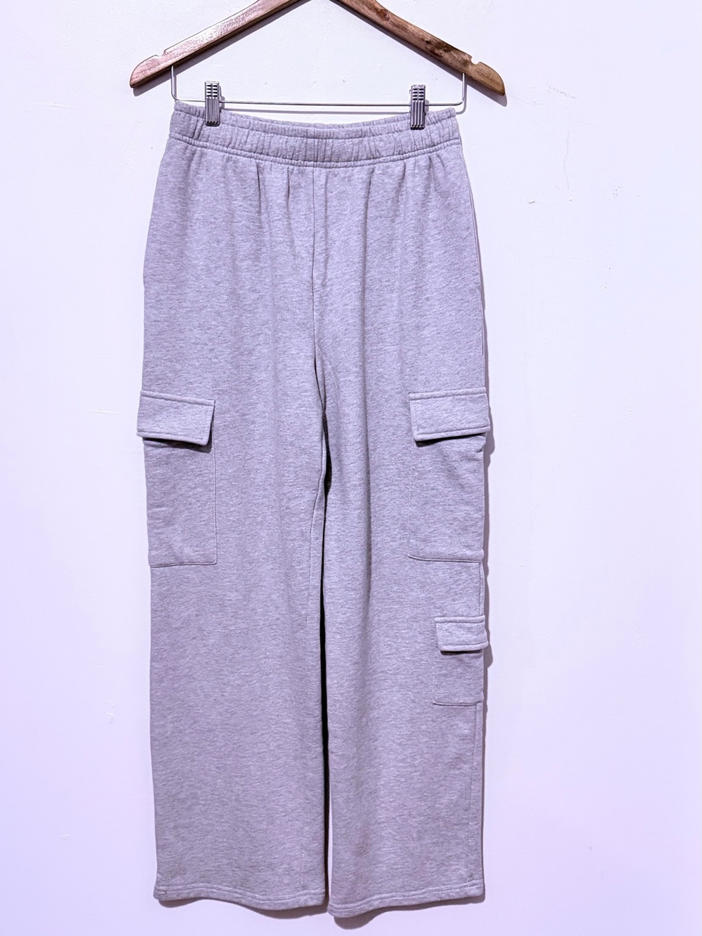 Men's Light Gray Cargo Sweatpants with Elastic Waist